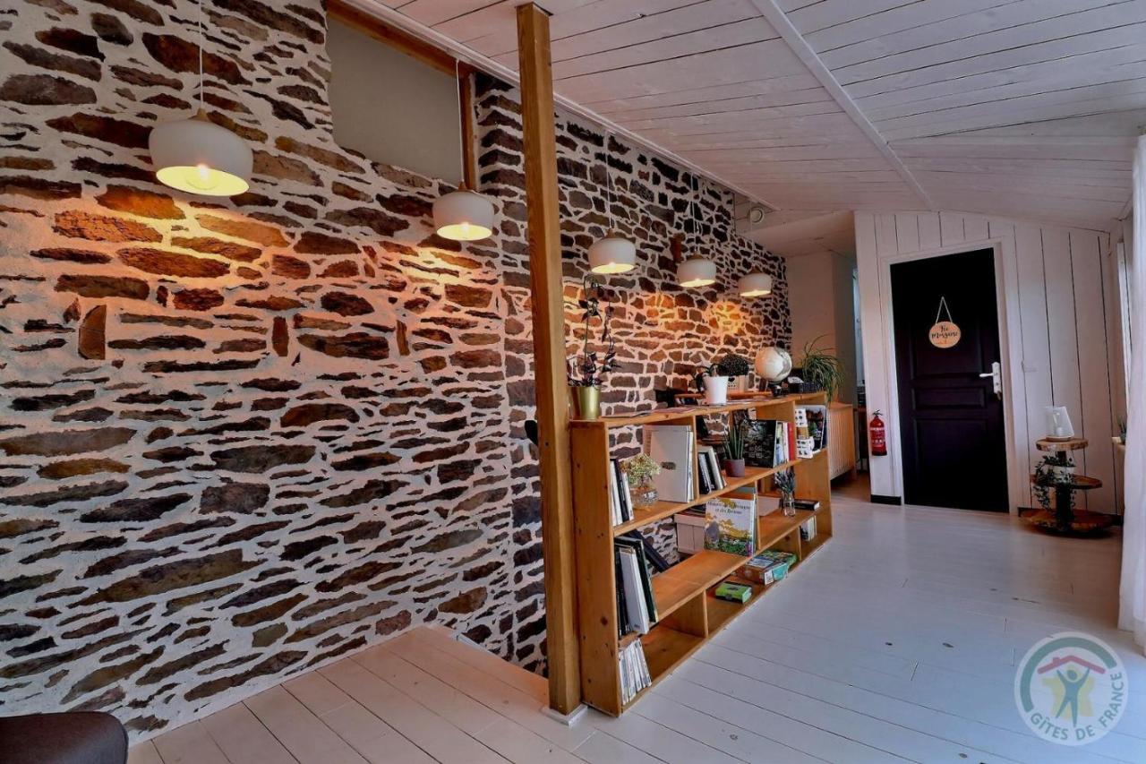 Bed and Breakfast Les Bouyeres Saint-Malon-sur-Mel Exterior foto