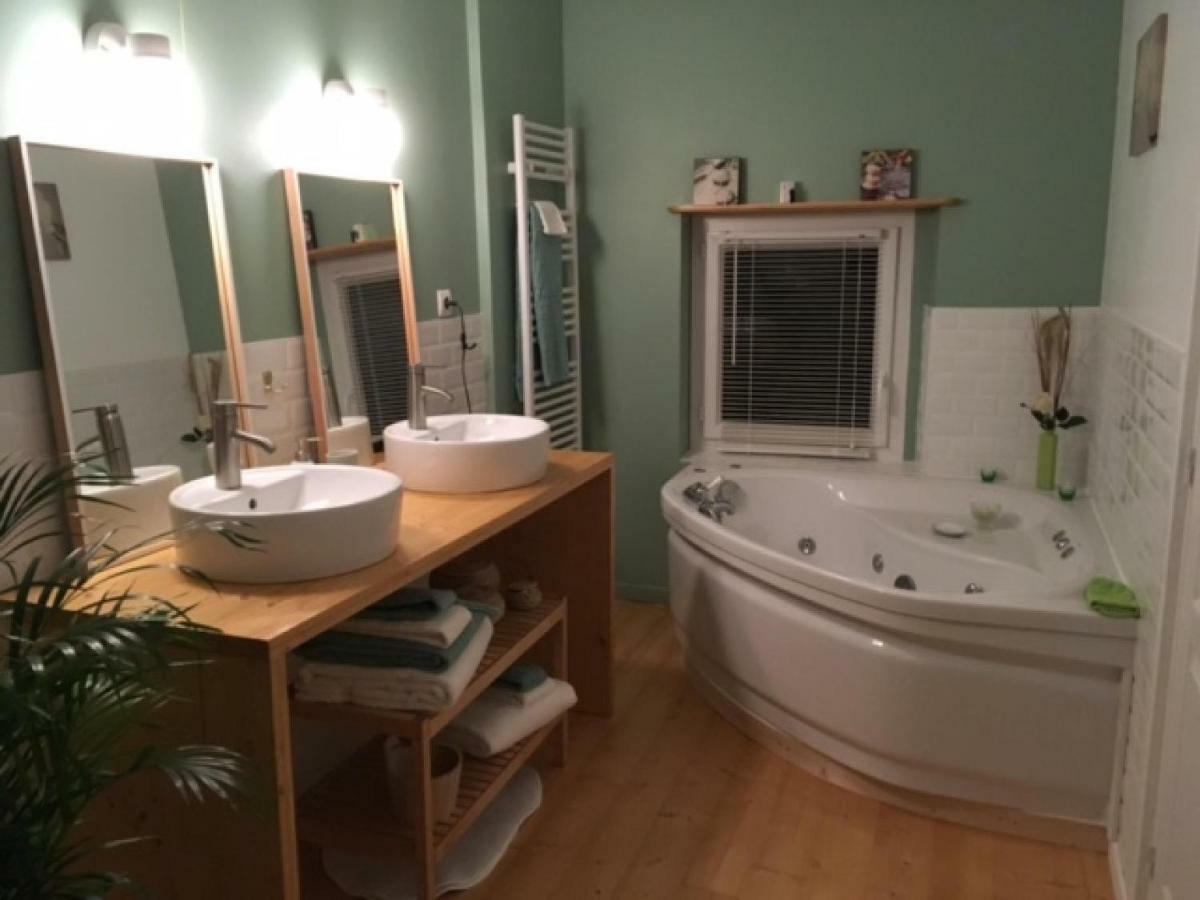 Bed and Breakfast Les Bouyeres Saint-Malon-sur-Mel Exterior foto